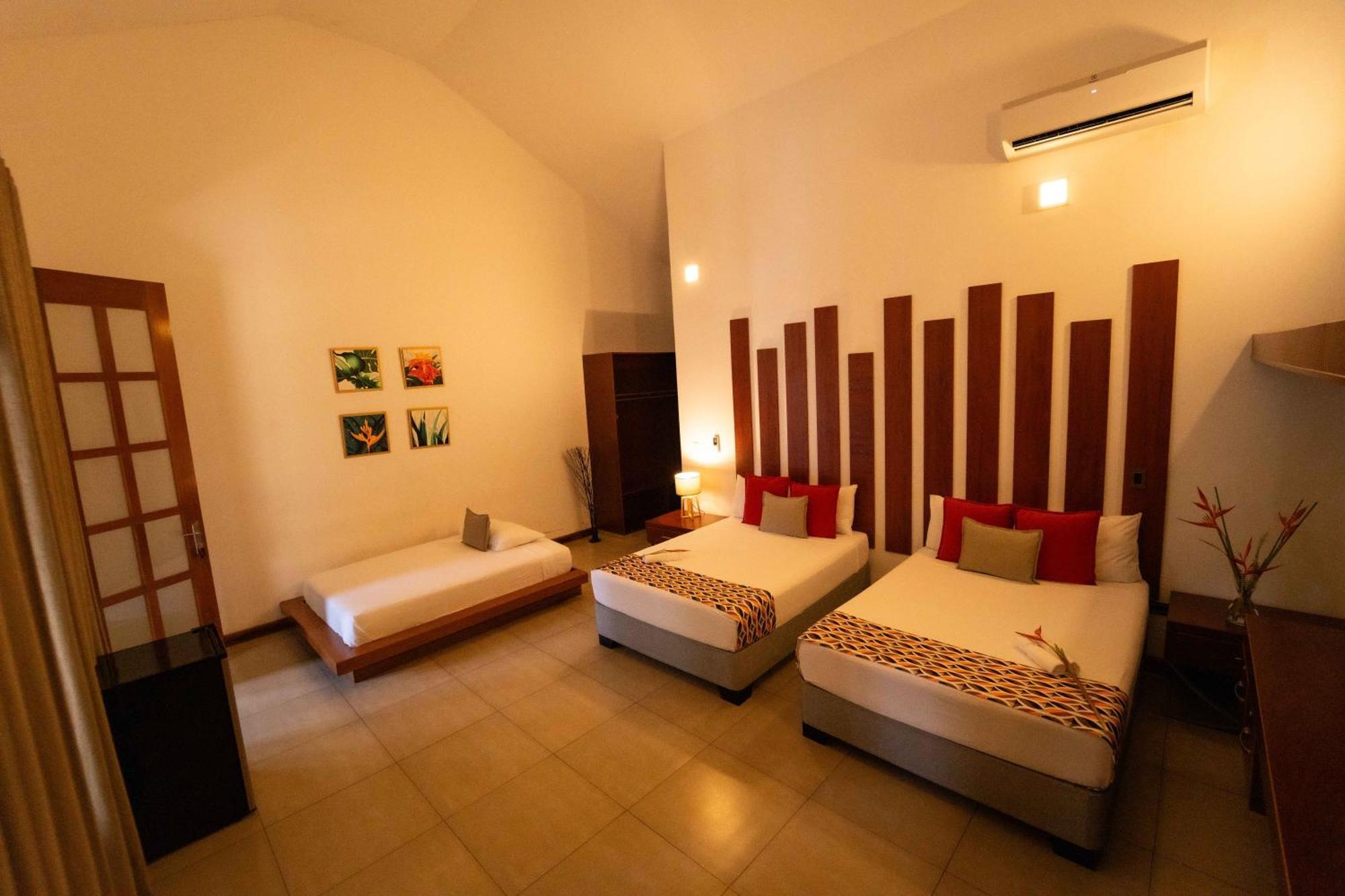 Colina De Montalva Hotel Tarapoto Exterior photo