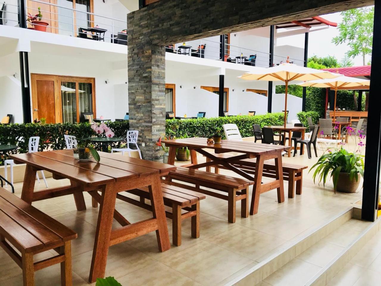 Colina De Montalva Hotel Tarapoto Exterior photo